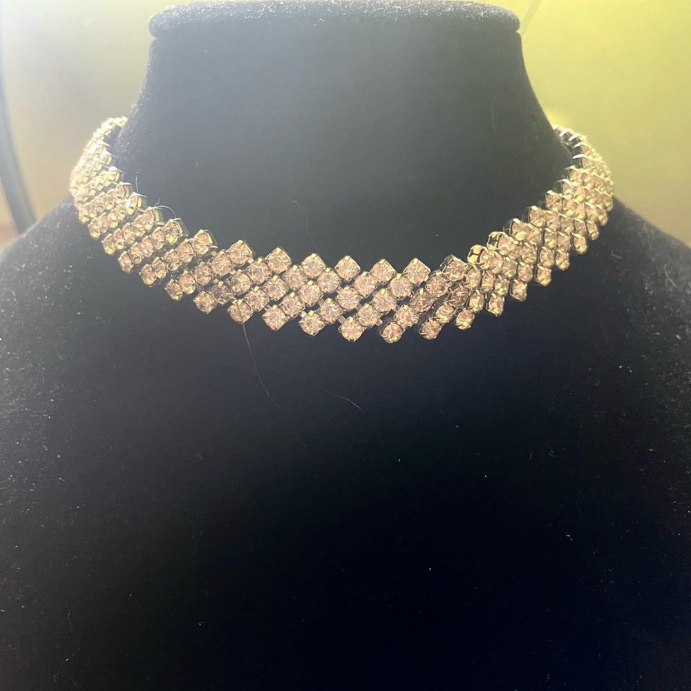 Elegant Crystal Choker Necklace - Unbranded
